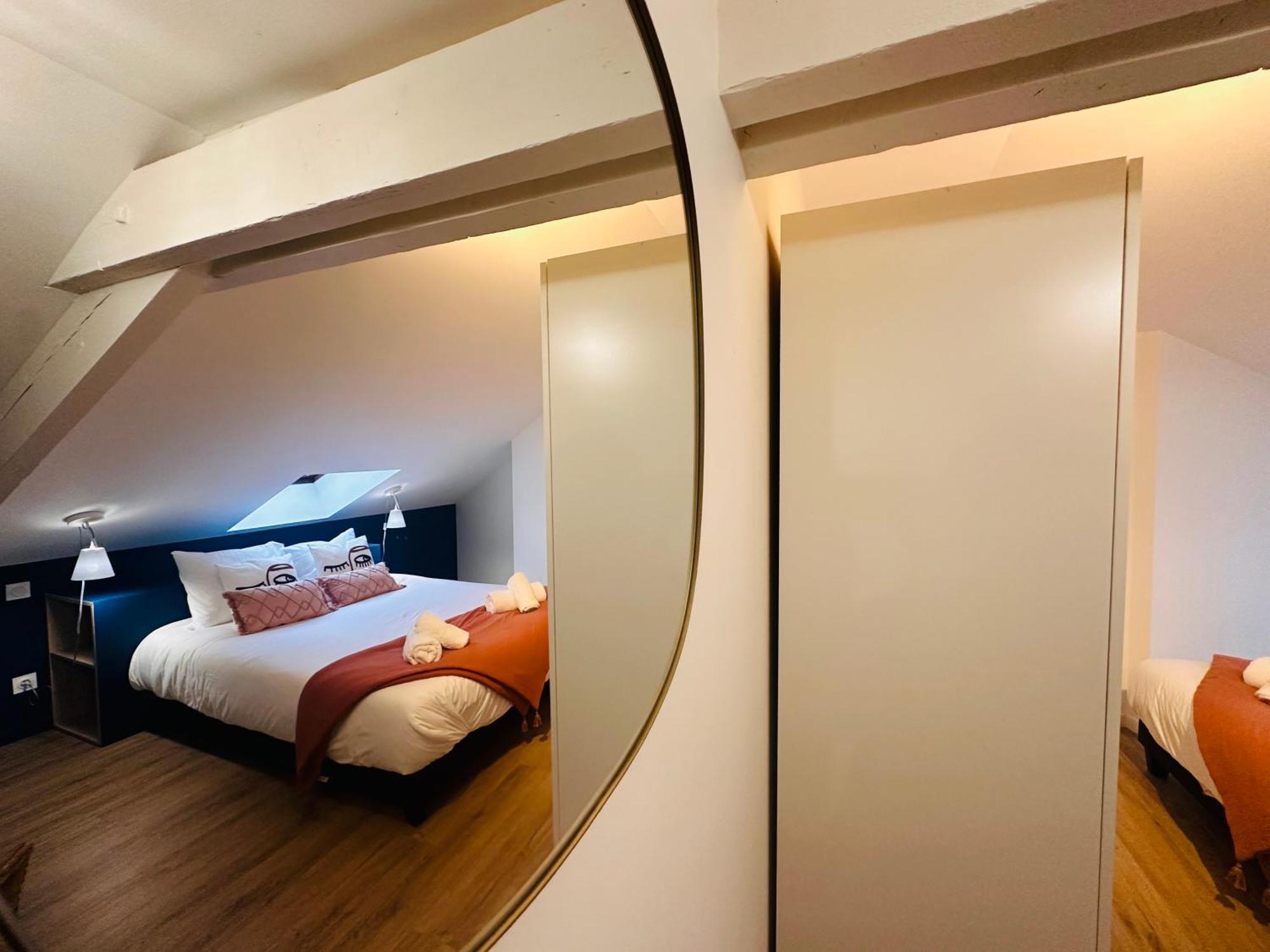 Orleans - Maison De Ville Haut De Gamme Au Calme - 4 Chambres Avec Garage - Proche De Toutes Les Commodites - La Maison D'A Cote エクステリア 写真
